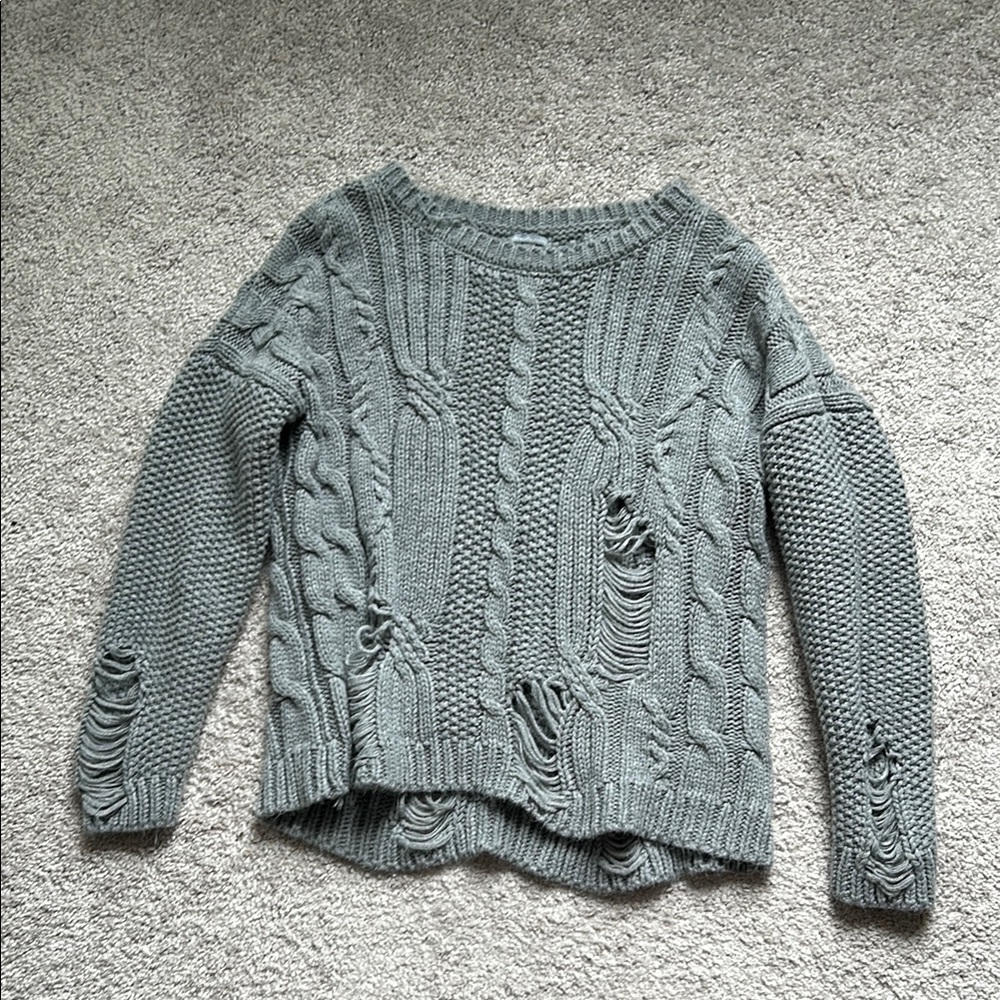 Charlotte Russe Gray Crew Neck Sweater with Cable Knit